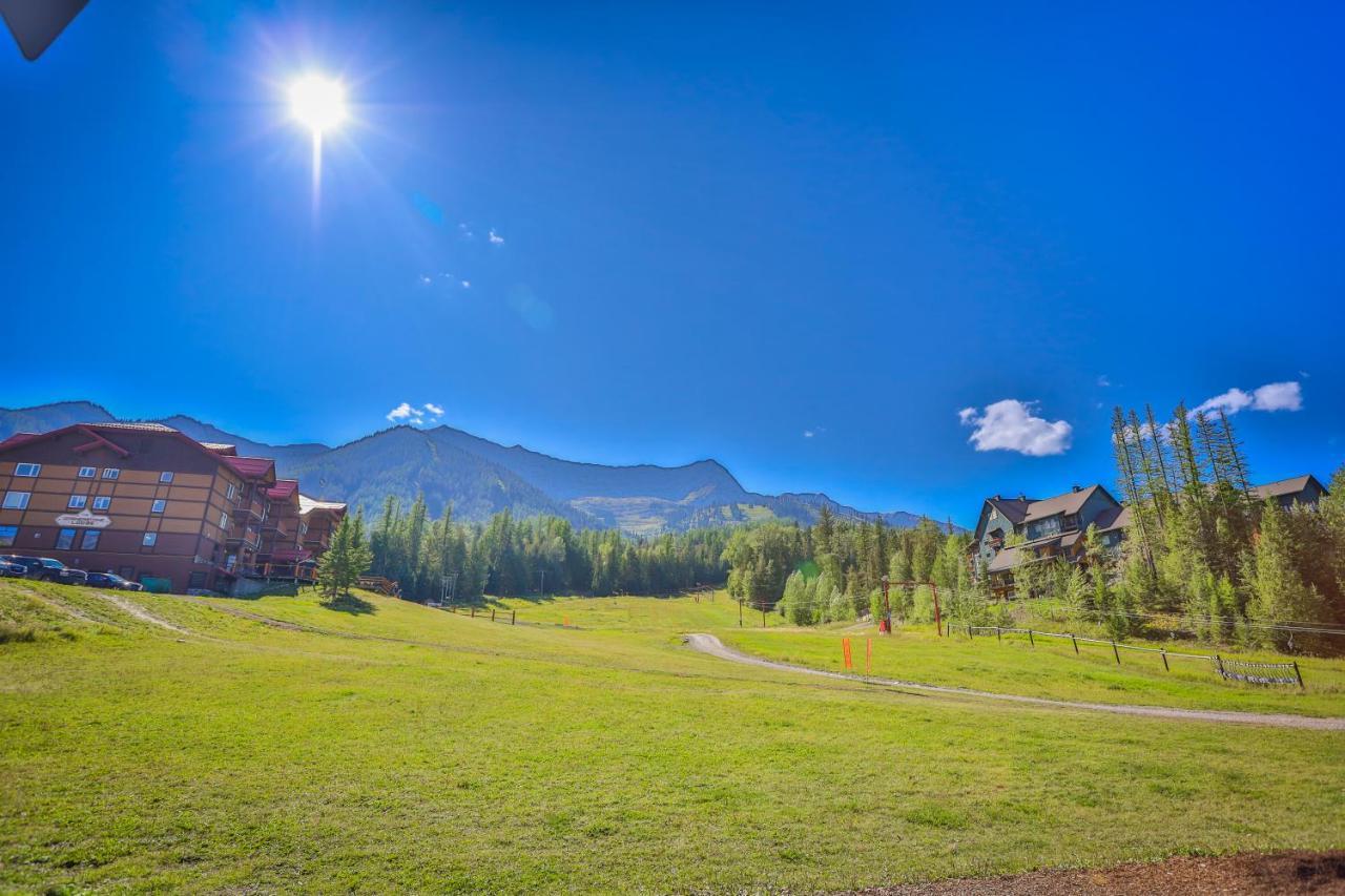 Griz Inn By Stayin Fernie Exterior foto