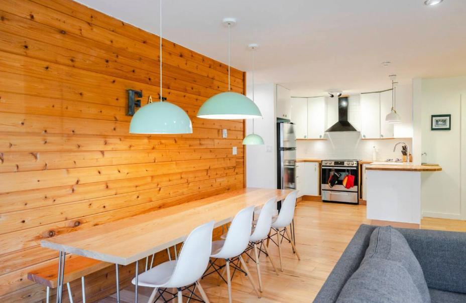 Griz Inn By Stayin Fernie Habitación foto